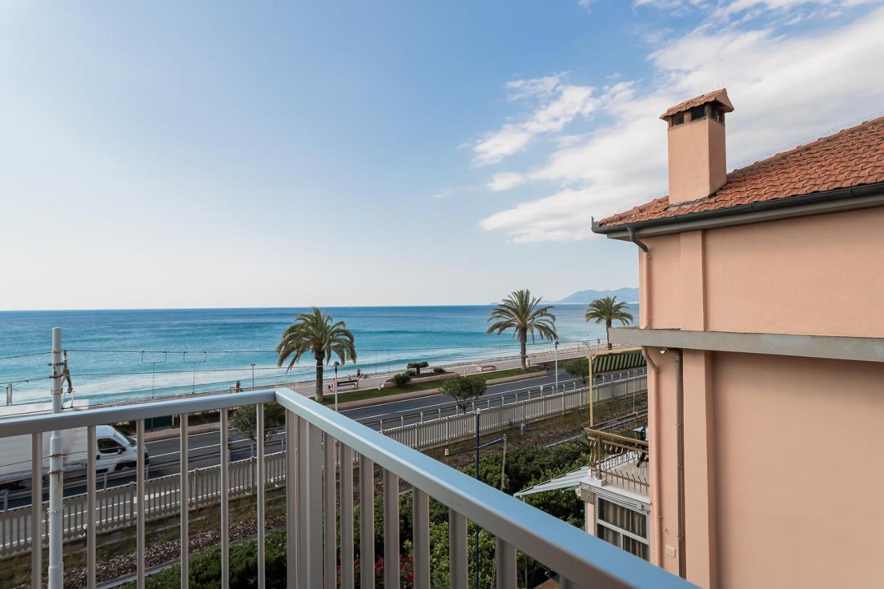 Residence Villa Alda Pietra Ligure Eksteriør billede