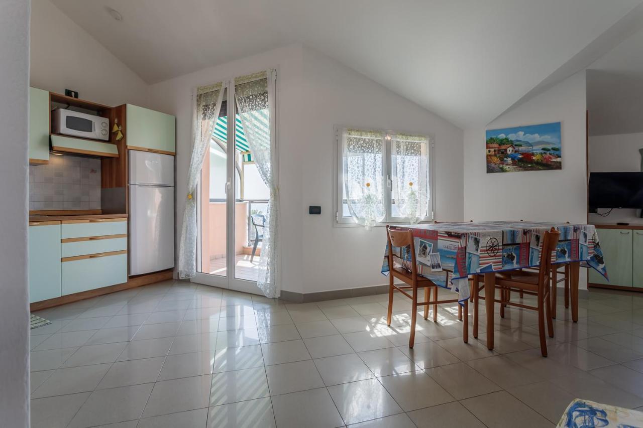 Residence Villa Alda Pietra Ligure Eksteriør billede