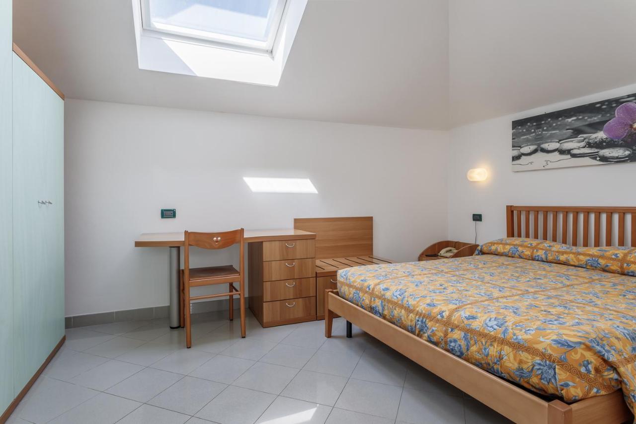 Residence Villa Alda Pietra Ligure Eksteriør billede