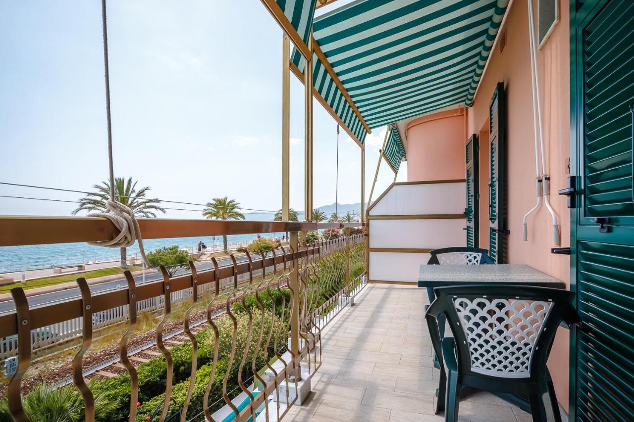 Residence Villa Alda Pietra Ligure Eksteriør billede