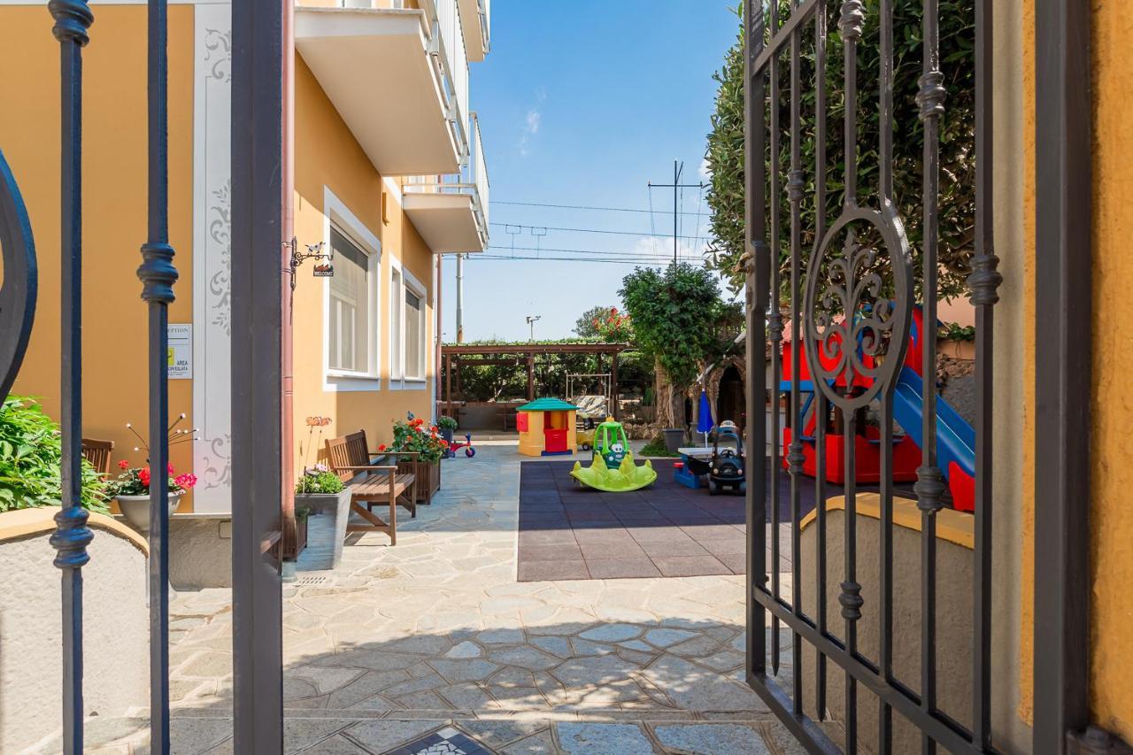 Residence Villa Alda Pietra Ligure Eksteriør billede