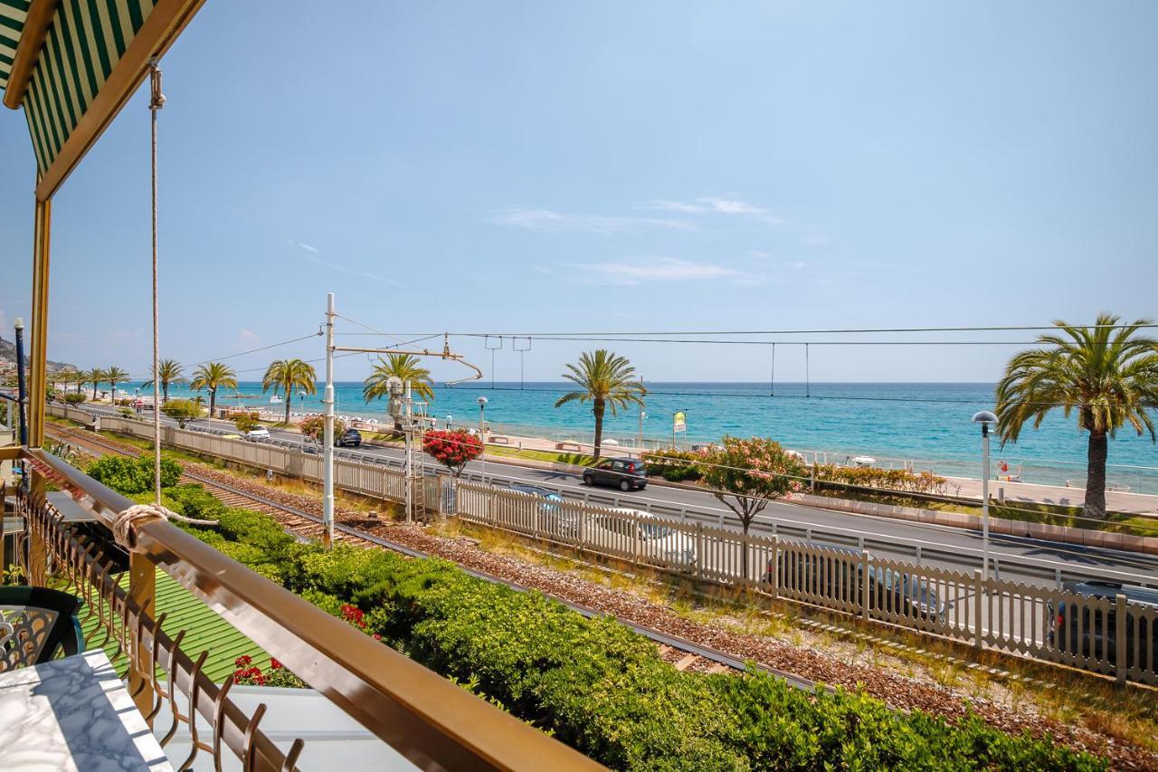 Residence Villa Alda Pietra Ligure Eksteriør billede